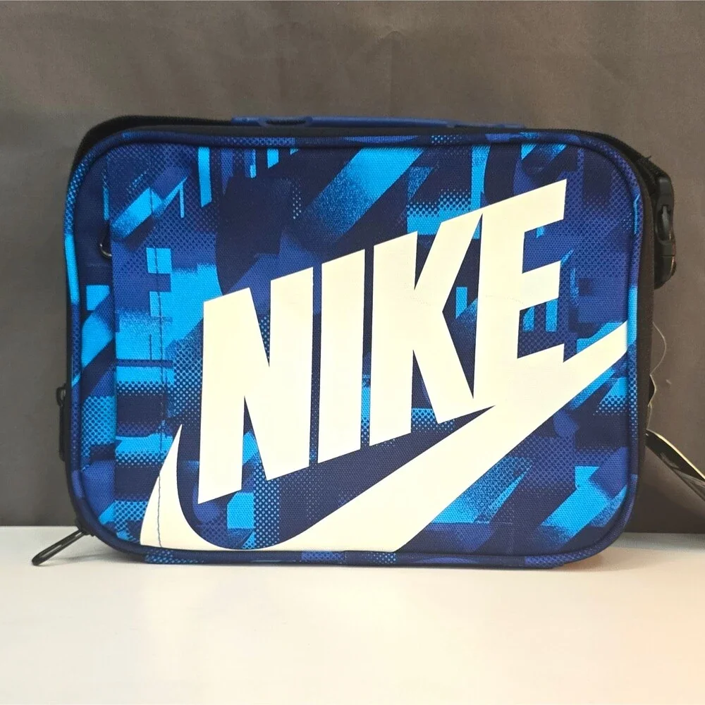 Nike Kids Insulated Lunch Bag Blue Geometric Print Handle BA9344-441